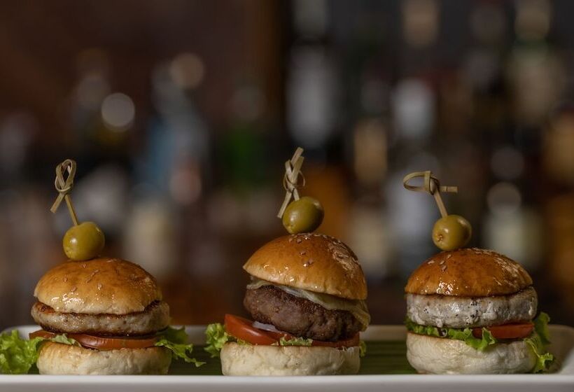 Radisson Hotel Colombo