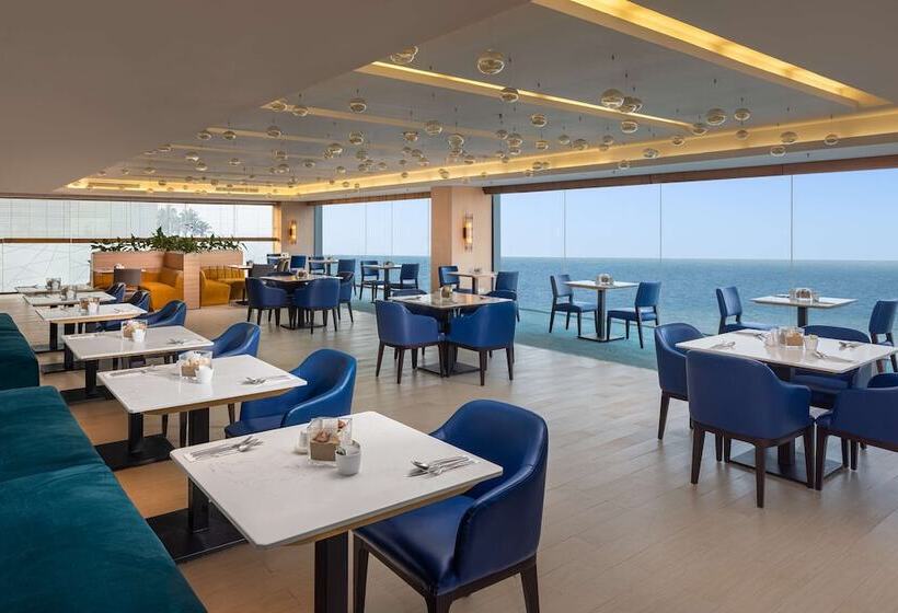 Radisson Hotel Colombo