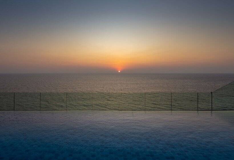 Radisson Hotel Colombo