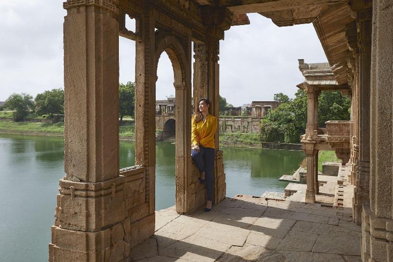 호텔 Renaissance Ahmedabad