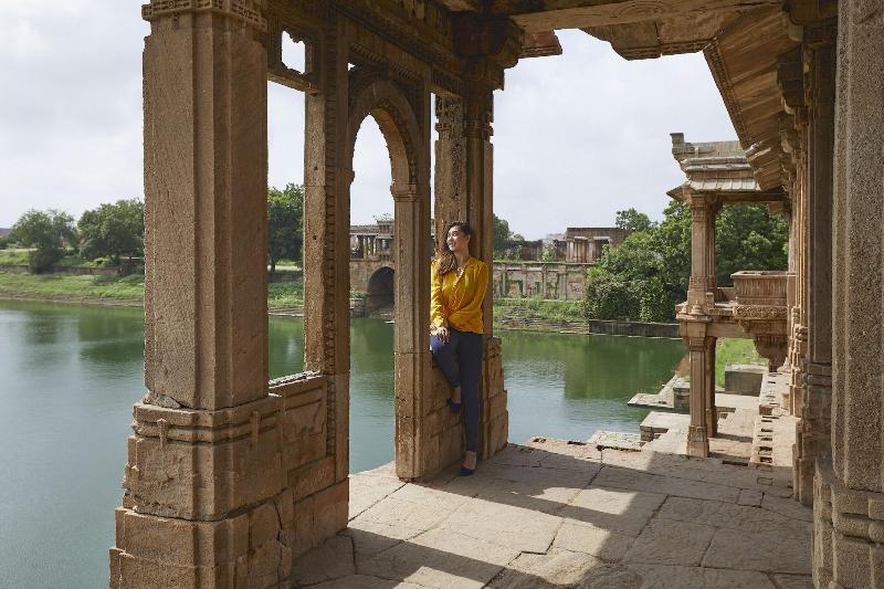 호텔 Renaissance Ahmedabad