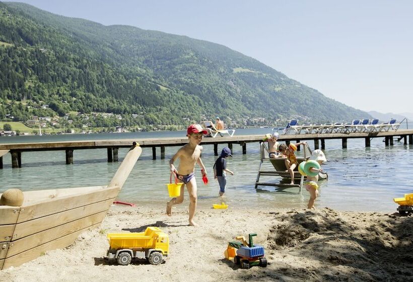 هتل Robinson Landskron