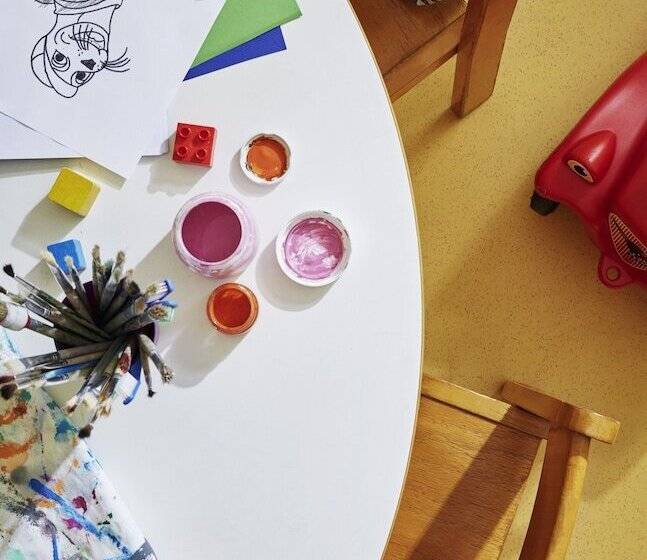 هتل Robinson Landskron