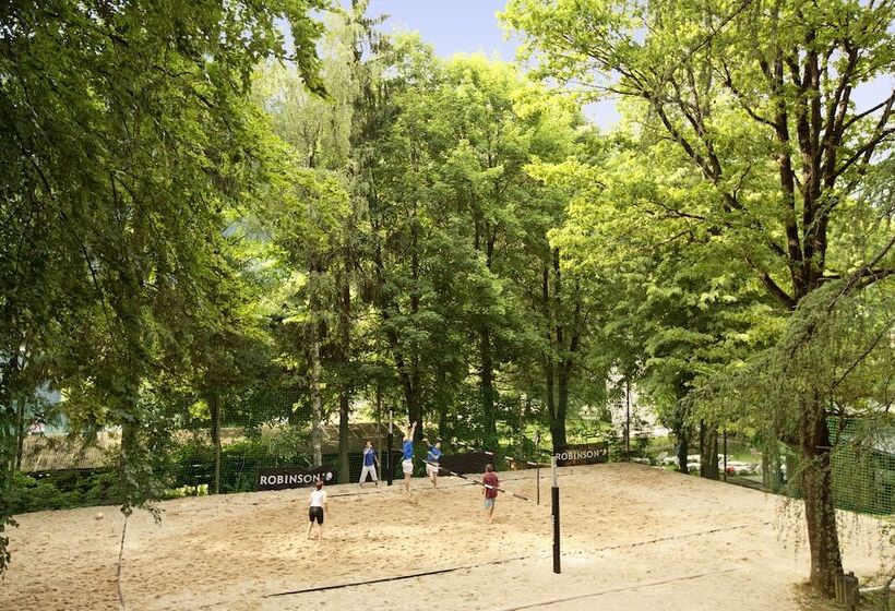 هتل Robinson Landskron