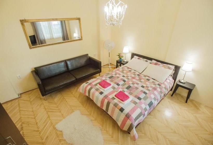 乡村酒店  Piano Apartment