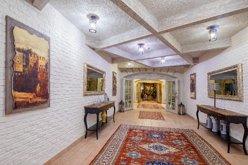 هتل Sapphire Marine