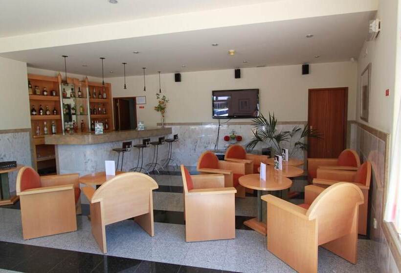 בית מלון כפרי São Lourenço