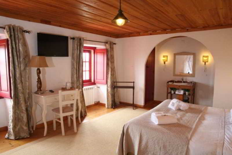 فندق Solar Doespirito Santo