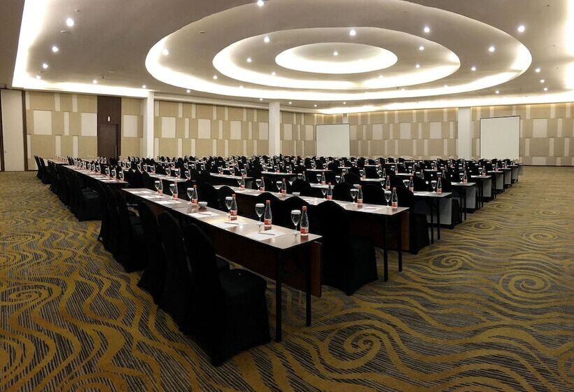 Swiss Belhotel Cirebon