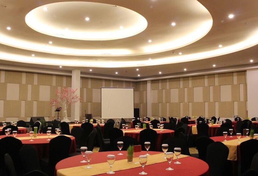 Swiss Belhotel Cirebon