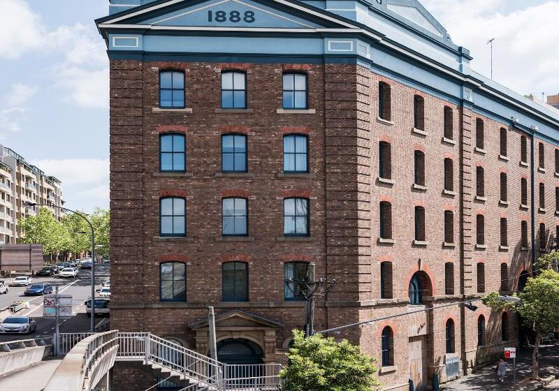 هتل Woolstore 1888, Sydney   Handwritten Collection