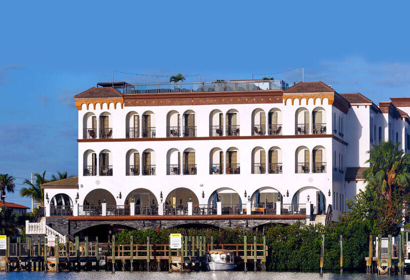 The Hotel Zamora