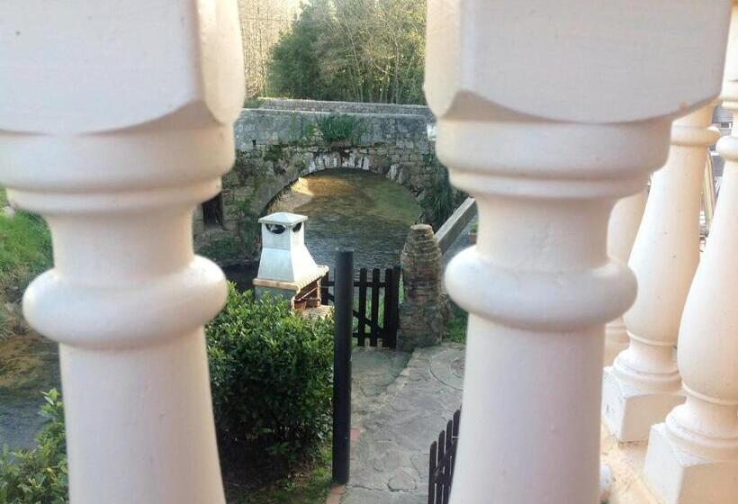 هتل Trisileja En Puente Romano