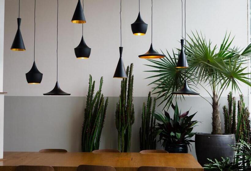 Tune Hotel Klia Klia2