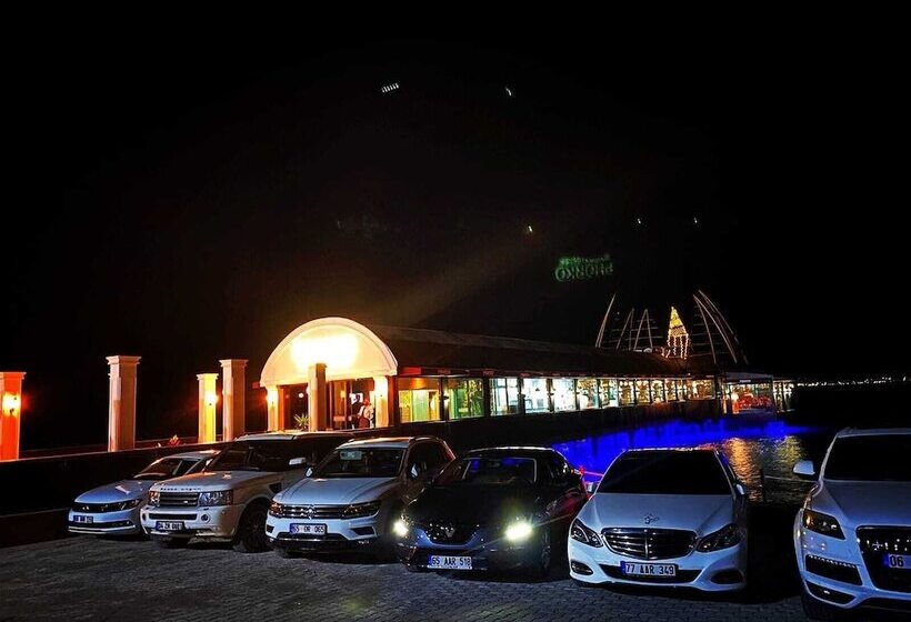 ホテル Van Sahmaran