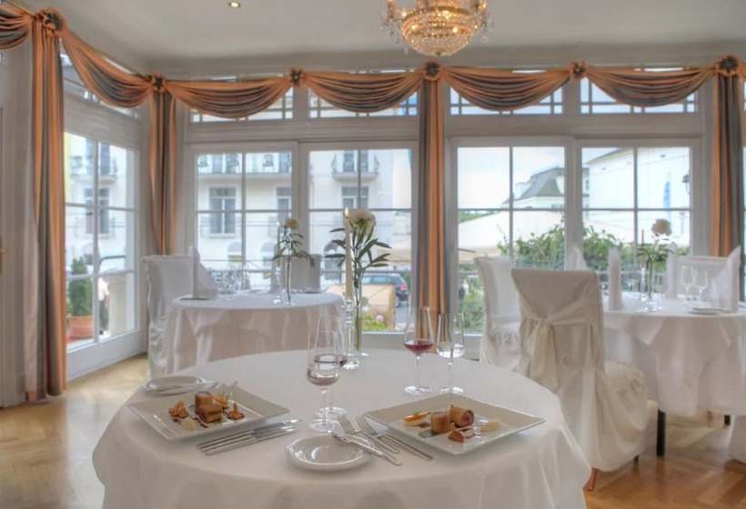 ホテル Villa Esplanade Mit Aurora