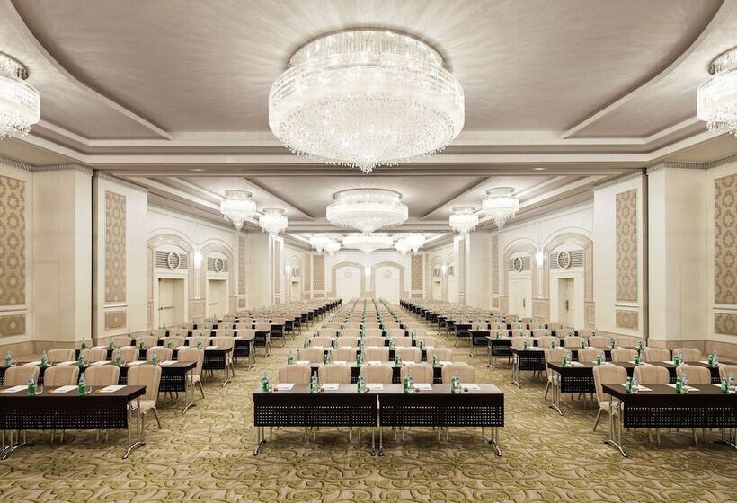 בית מלון כפרי Waldorf Astoria Jerusalem