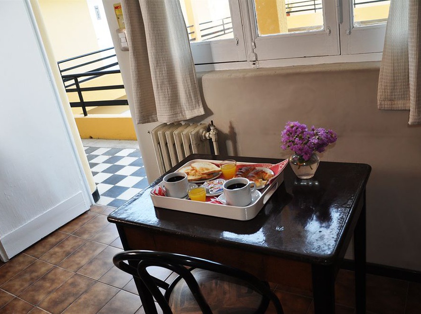 Отель You San Rafael