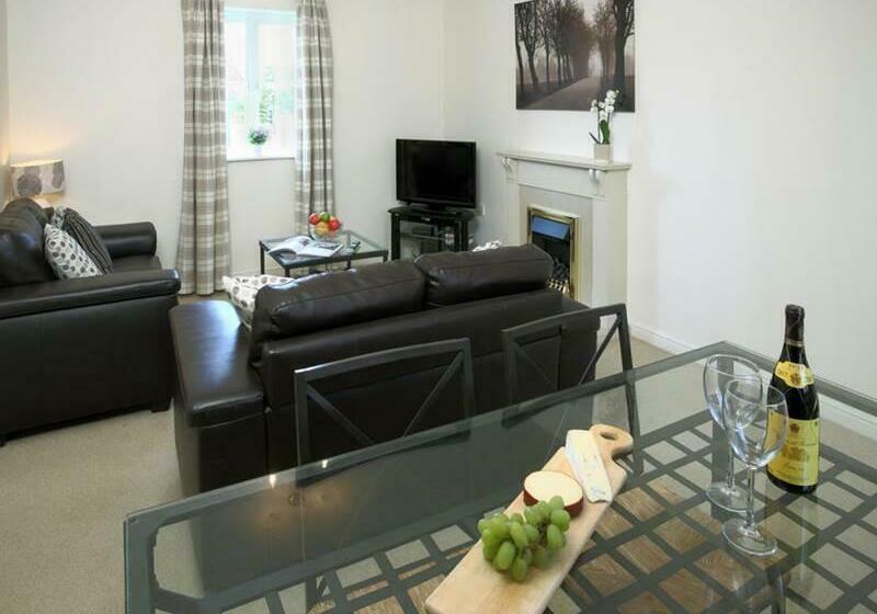 호텔 Your Stay Bristol Orchard Gate