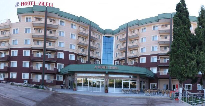 ホテル Zileli