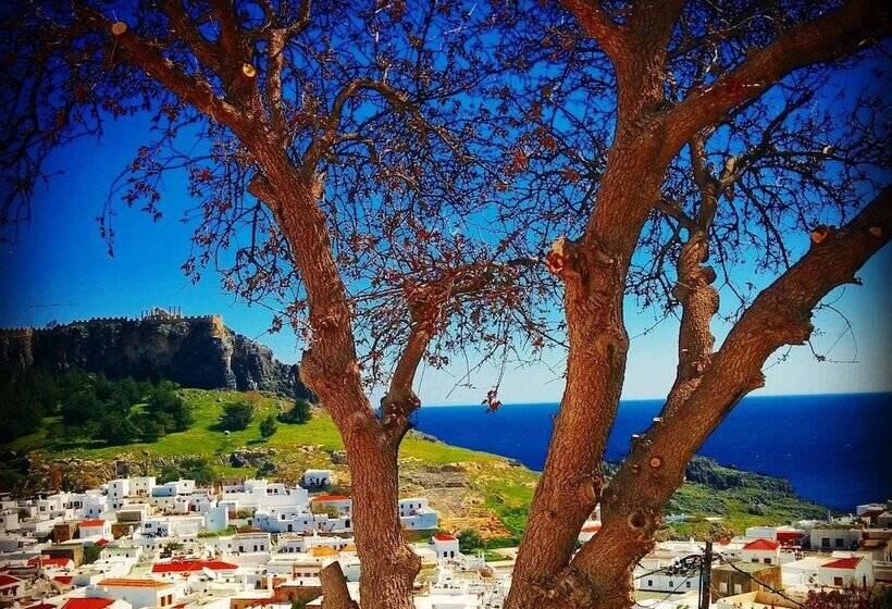 Little Lindos Sea View Studios