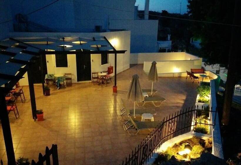 Little Lindos Sea View Studios