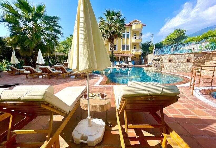 Mountain Valley Oludeniz