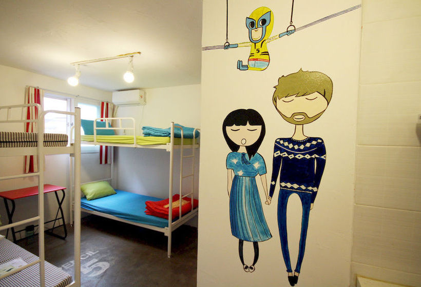 Pencil 5 Seoul Hostel In Korea