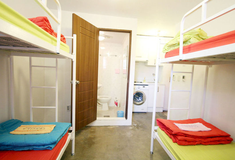 Pencil 5 Seoul Hostel In Korea