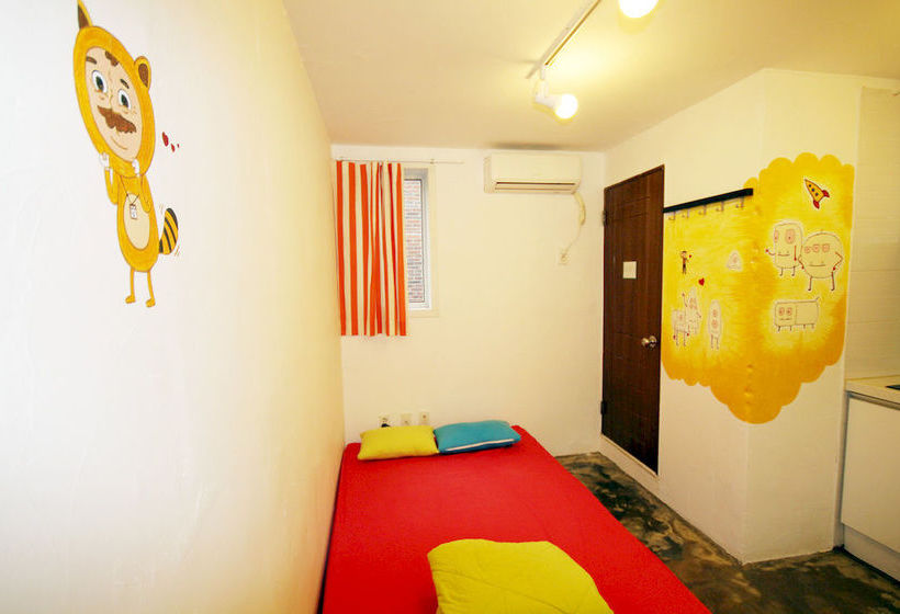 Pencil 5 Seoul Hostel In Korea