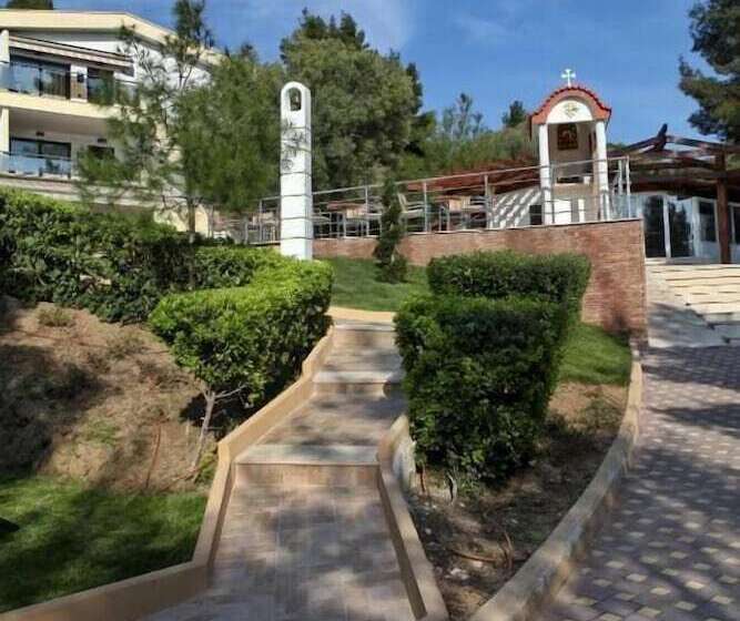 בית מלון כפרי Greek Pride Cronwell Rahoni