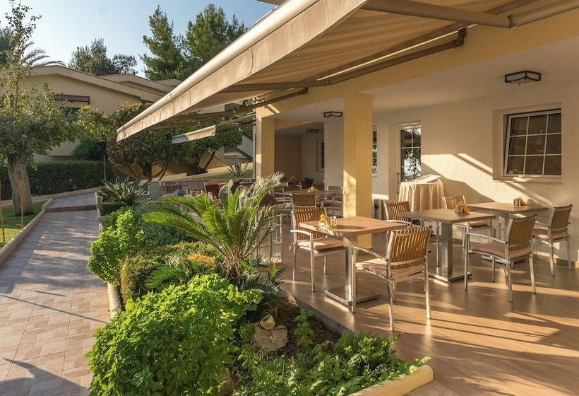 בית מלון כפרי Greek Pride Cronwell Rahoni