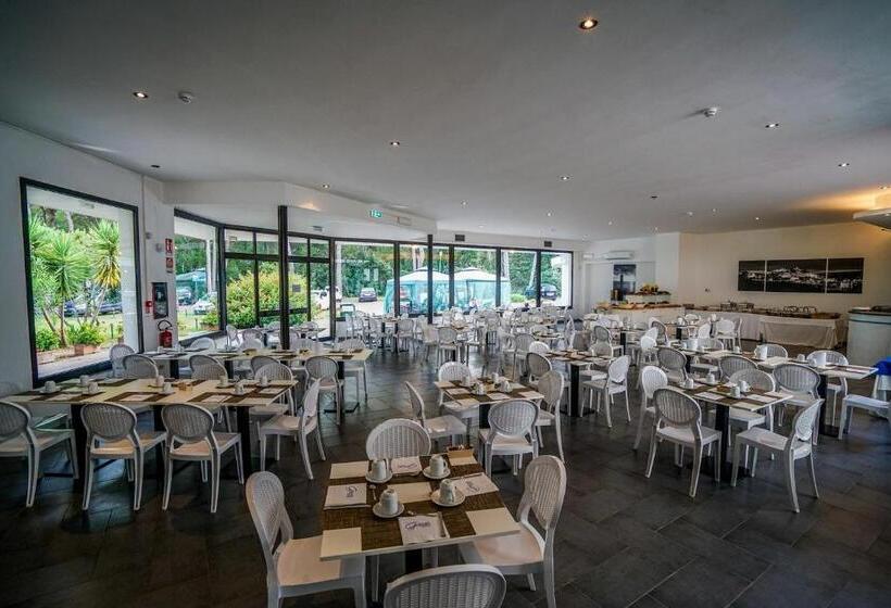 استراحتگاه Gh Campoverde Village