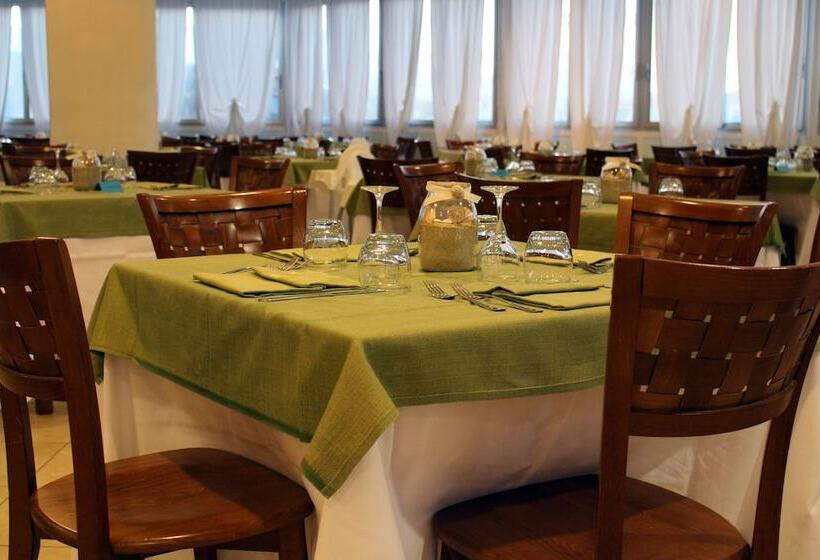 Hotel Gh Campoverde Village