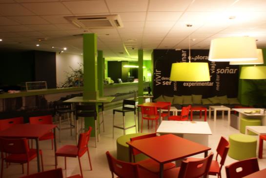 The Hub 4you Hostel & Bar
