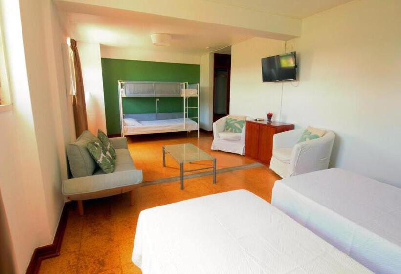 Wot Sintra Sarrazola