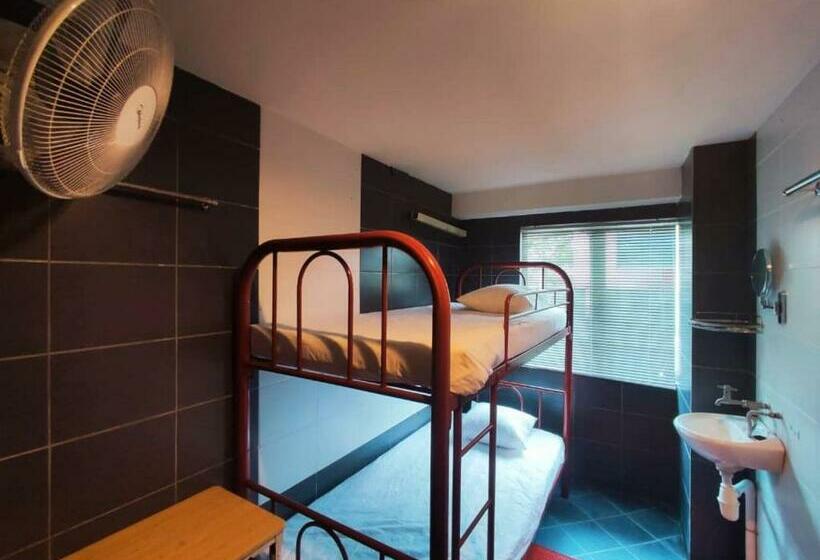 ユースホステル Natol Homestay Hong Kong