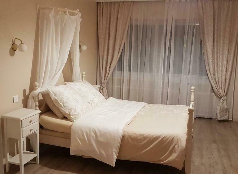 住宿加早餐  Domaine De La Chesnaie