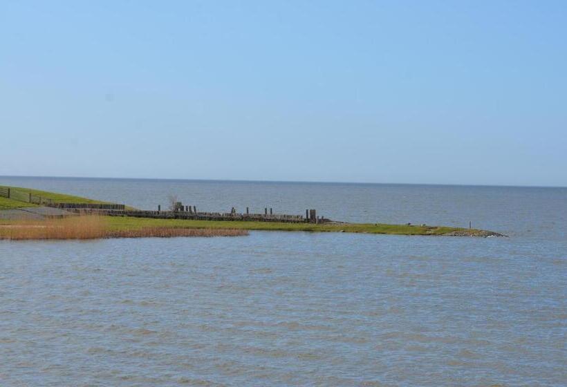 住宿加早餐  It Mearke