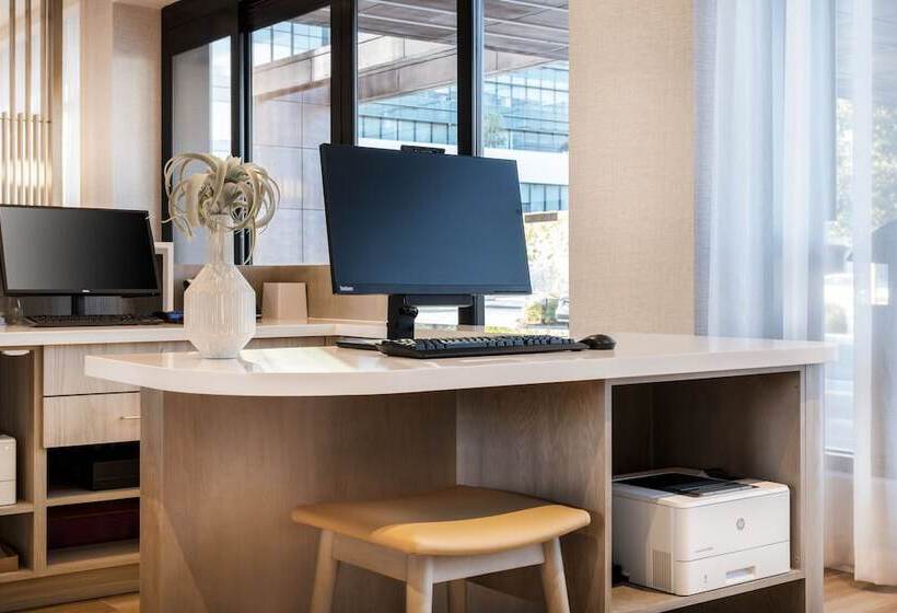 فندق Element San Jose Airport