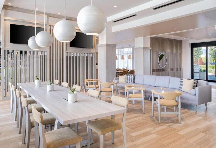 فندق Element San Jose Airport