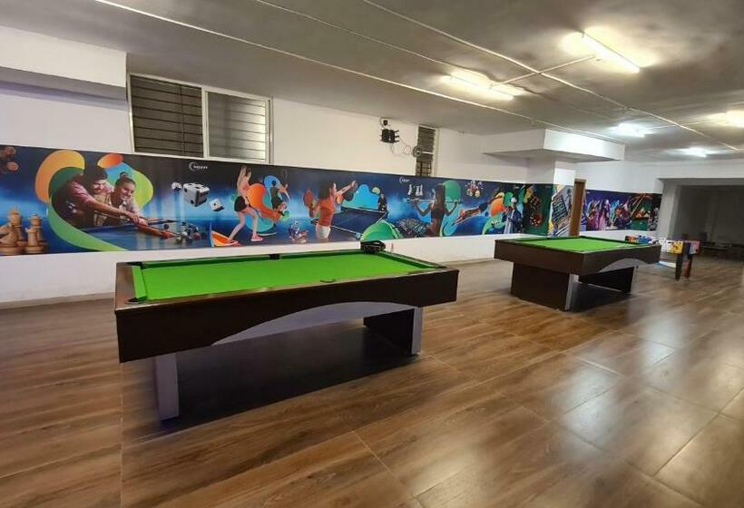 호텔 Galaxy Club &