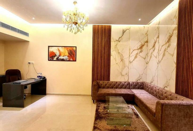 호텔 Galaxy Club &