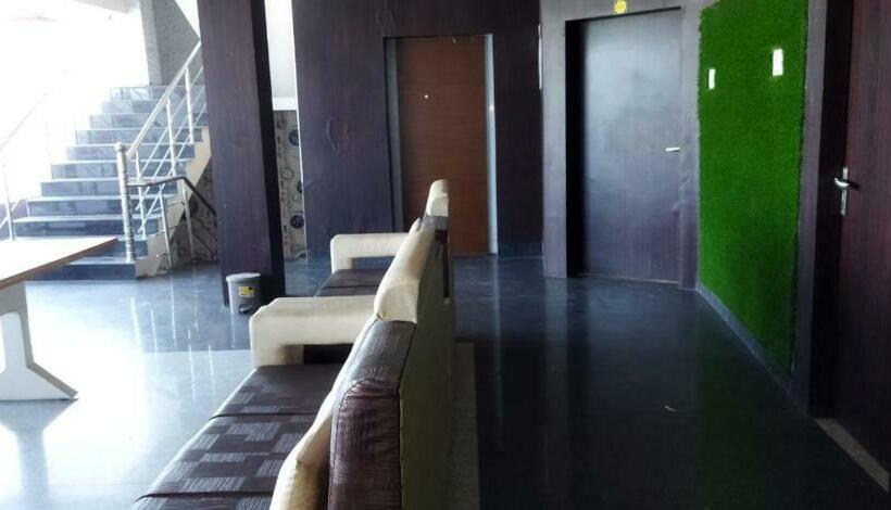 酒店 G.b.m. International By Wb Inn