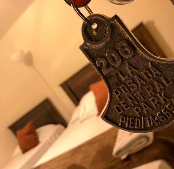 فندق La Posada Central