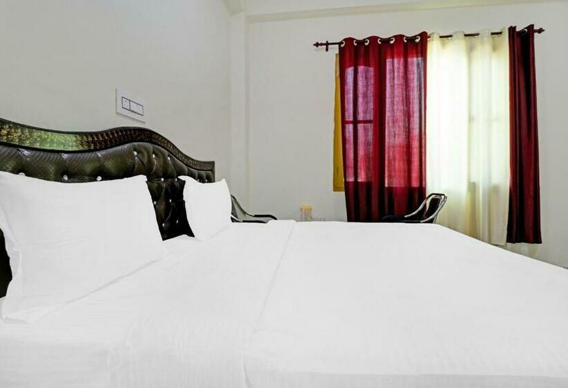 酒店 Oyo 84739 Rana Haveli Guest House