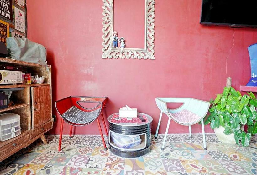 فندق Oyo 90855 Teras Keong Canggu