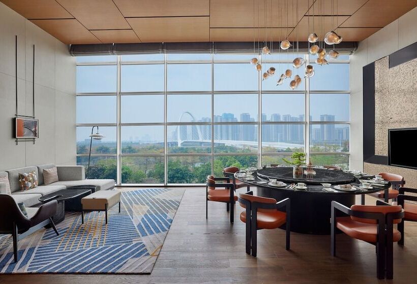 Отель Sheraton Zhaoqing Dinghu