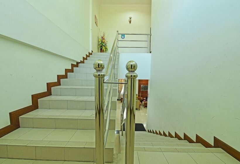 酒店 Super Capital O 90434 Marmoris House