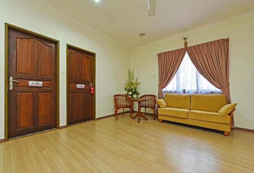 فندق Super Capital O 90434 Marmoris House